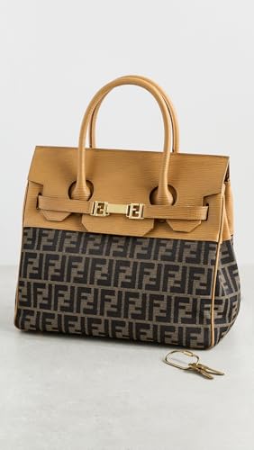 Women's Pre-Loved Fendi Handbag3