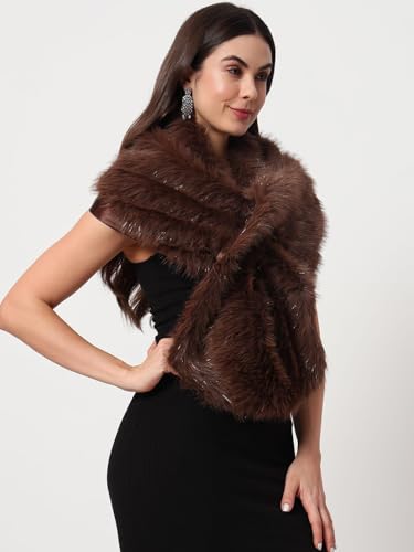 Image of Extra Large Women's Faux Fur Collar for Winter Coat