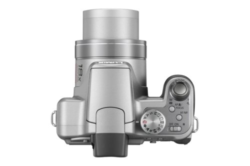Panasonic DMC-FZ28EG-S Digitalkamera (10 Megapixel, 18-fach opt. Zoom, 6,9 cm (2,7 Zoll) Display) Titan-Silber