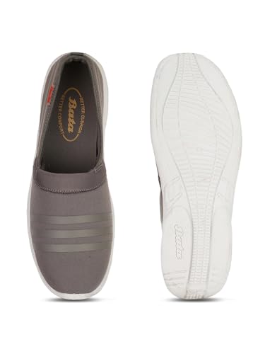 Image of Bata Women Pull-on Ballerinas