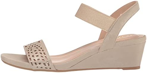 Bandolino Women's ILIKEU Wedge Sandal, Gold, 8 | Image 7