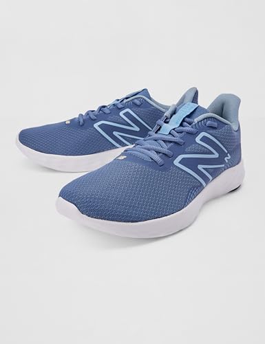 Image of New Balance Women 411IN Running Shoes