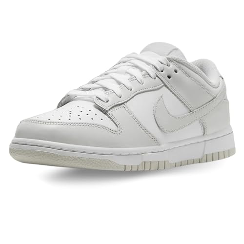 Nike W Dunk Low, Women's Basketball Shoe, Gray, 7.5 US