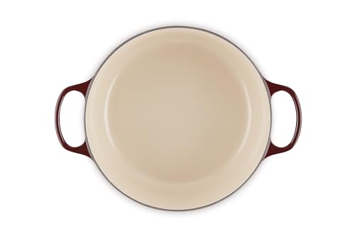 Image of Le Creuset Enameled Cast Iron Signature Round Dutch Oven, 7.25 qt., Garnet