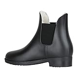 WASSERDICHT: Die Thermo Reitstieflette Bonn besteht aus zu 100% Gummi, wodurch sie wasserdicht ist und die Füße trocken bleiben. Diese praktische Regenreitstiefelette für Damen ist daher perfekt für naße Wintertage