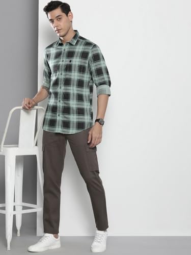 Image of The Indian Garage Co Men Slim Fit Solid Mid-Rise Cargos