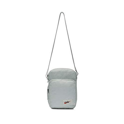 nike shoulder bag canada