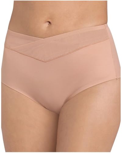 Maxi Slip Triumph True Shape Sensation sous une robe moulante pour vos soirées élégantes
