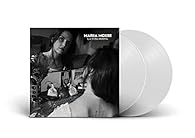 The Mckee, Maria Waist