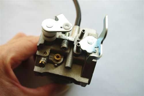 Carburateur Robin EH09 pour rénover le moteur d'une dameuse