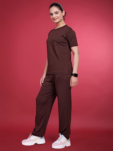 Image of Women's Round Neck Pajamas set in Polyester And Gym Outfit with Side Pockets and Drawstring Waist