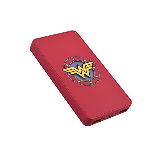 EMTEC Batteria esterna 5000mAh Power Bank U900 Batteria di backup portatile 2 porte USB A 5V/2A Micro USB Controllo della ricarica e protezione da surriscaldamento DC Comics Wonderwoman Rosso