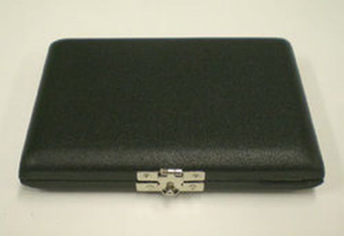 Amazon.co.jp: オーボエ用リードケース 5本入(パチン式) OB5【Tokyo