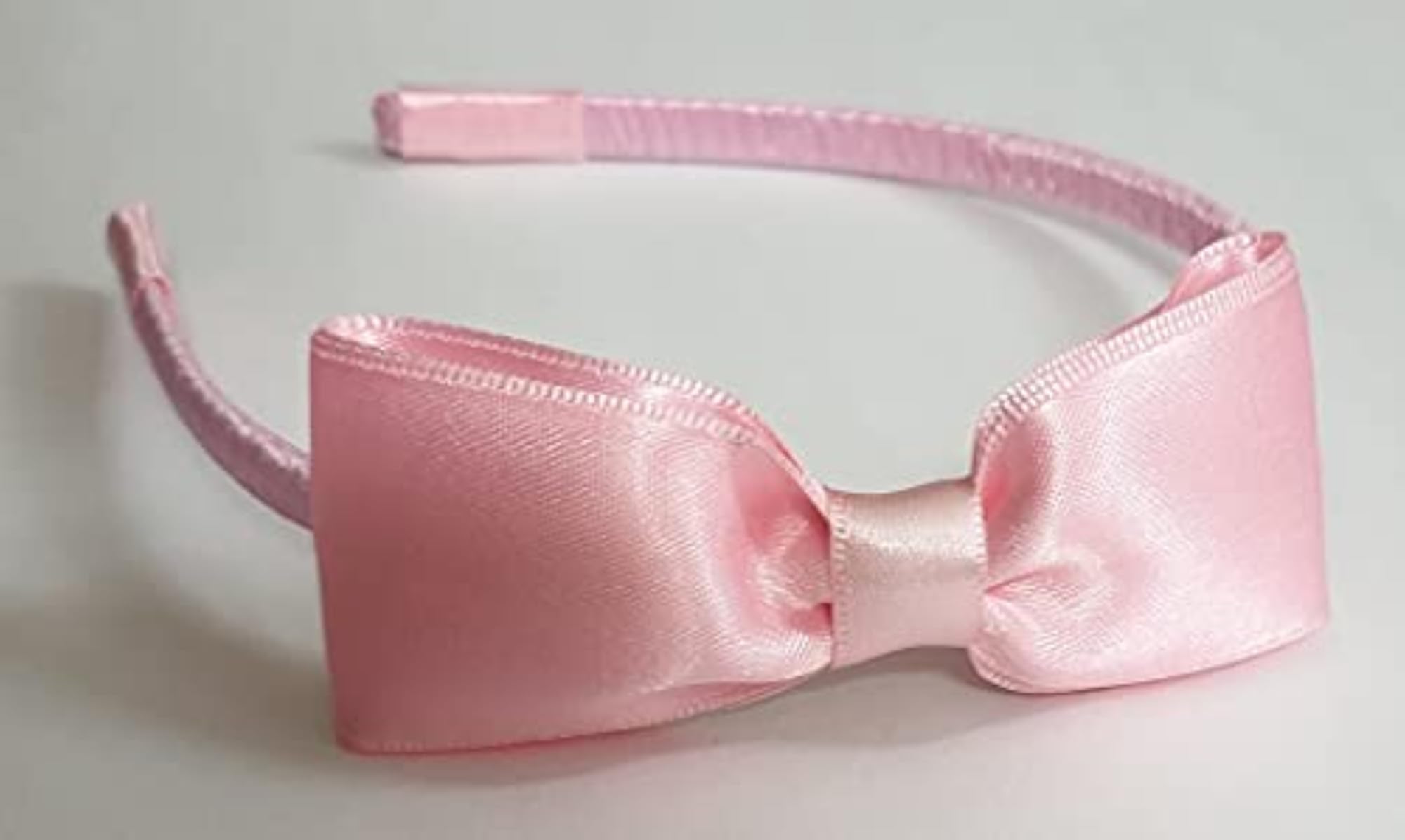 Pink Colour Bow Hairband, Cute Accessory for Girls