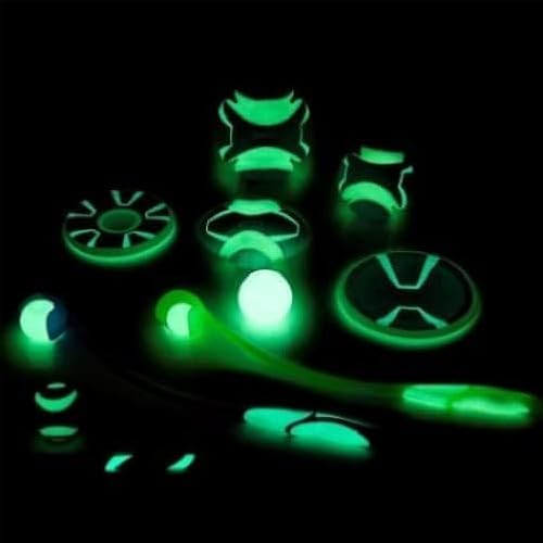 Chuckit! Max Glow Ultra Squeaker Ball Dog Toy, palla galleggiante in gomma durevole ad alto rimbalzo, ricaricabile Glow In The Dark Launcher giocattolo compatibile per cani, 1 confezione, media