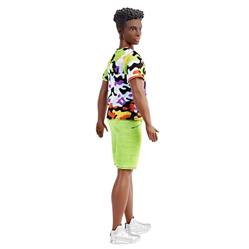 Muñeco Barbie Fashionistas Ken con ropa moderna miniatura 5