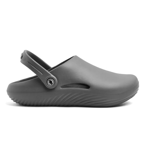 Image of Spirit Men's Lightweight Comfortable Waterproof Classic Clogs