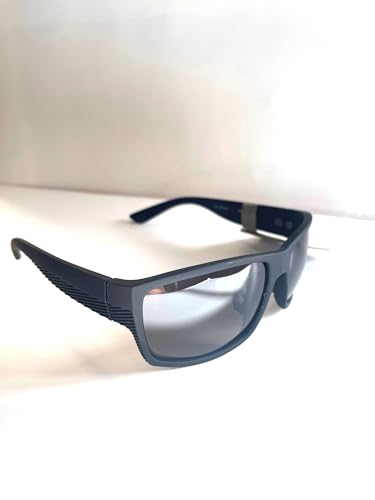 Foster Grant All Terrain Polarized Sunglasses AT 9 rectangular black grey lenses. 5915052