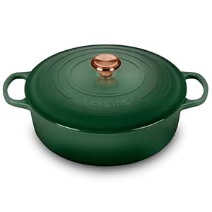Le Creuset Signature 6.75-quart Round Wide Oven with Copper Knob – Enameled Cast Iron (Artichaut)