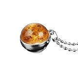 Beauté céleste : Embrassez les merveilles de l'univers avec notre collier planète. Cette superbe pièce comprend un collier Saturne en or et un collier Saturne en argent, ce qui en fait le bijou spatial parfait pour tout amateur d'astronomie. Les détails complexes du collier terre et du collier de perles planète capturent l’essence de notre système solaire.