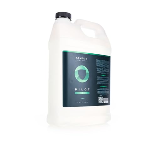 Pilot Interior Detailer: multi-surface cleaner