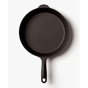 Field Company No.8 Cast Iron Skillet, 10 ¼ inches—Smoother, Lighter, Made in USA, Vintage Style, Preseasoned