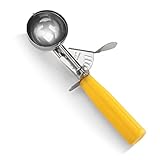 New Star Foodservice Squeeze Ice Cream Scoop, Stainless Steel, 2-Oz, Size 20, Yellow