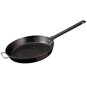 Camp Chef Lumberjack Skillet – Large, Non-Stick Skillet Pan – Perfect for Camping & Outdoor Cooking – 20″