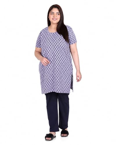 Image of In Love Women's All-Over Printed Cotton Plus Size Longline T-Shirt with Pockets