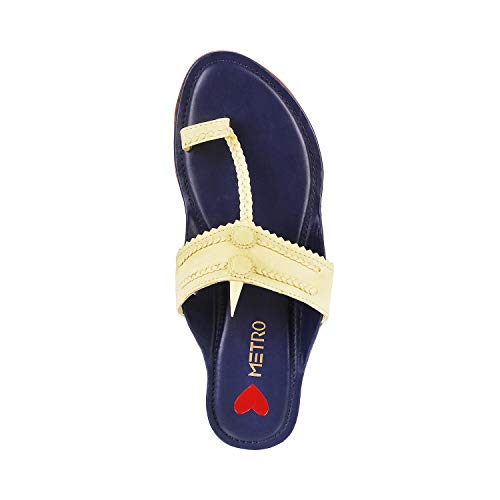Image of Metro Women's Gold Leather Stylish Fashion Kolhapuris
