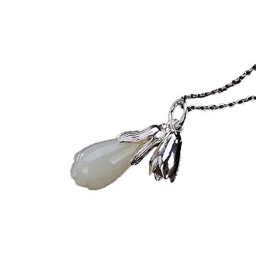 Pendentif Jade Blanc Hetian Argent 925 pour sublimer votre tenue de bureau quotidienne