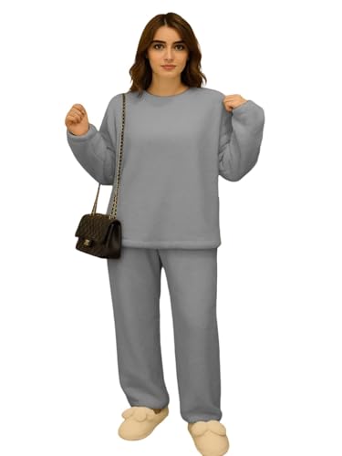 Image of KOTTY Women's Regular Fit Coral Fabric Winter Ensemble - Soft and Warm Wear for Chilly Days