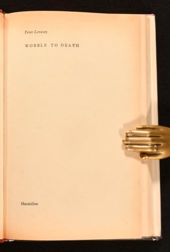 Wobble to death 0333110692 Book Cover