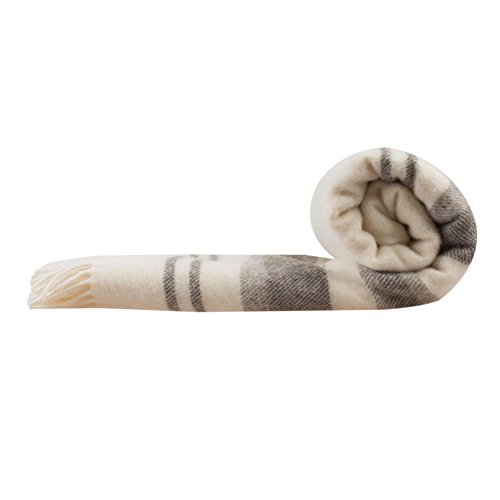 Schafwolldecke Urbanara Kampai 140×220 cm aus Naturwolle