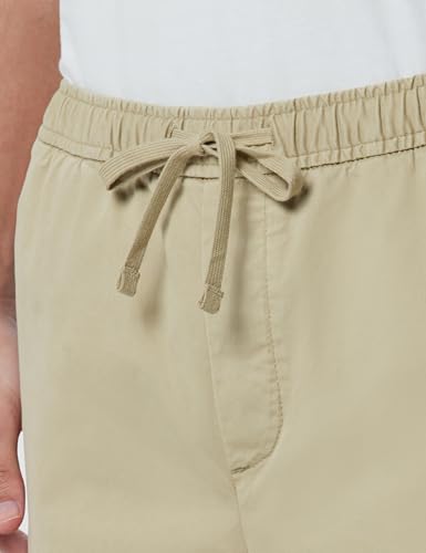 Image of Gap Men Solid Regular Fit Mid Rise Shorts