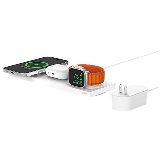 Belkin[Apple公認] 3 in 1 MagSafe充電器 最大15W高速充電 ワイヤレス充電器 MagSafe公式認証 iPhone 16 / 15 / 14 / 13 / 12 Apple Watch 8/7/Ultra 高速充電対応 AirPodsワイヤレス充電対応 ホワイト WIZ016dqWH
