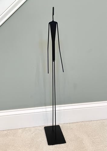 LINEBREAKER Minimalist Thin Man