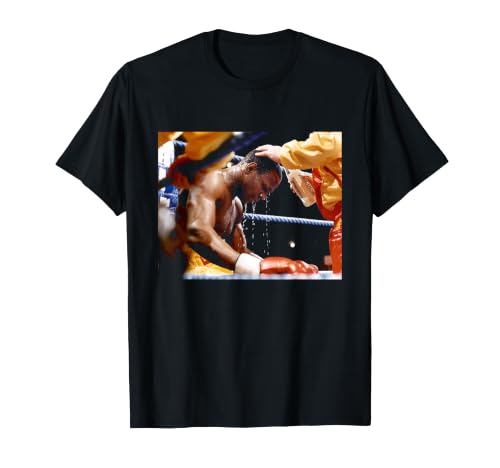 Chris Eubank Champion Boxer in Corner Boxing Fight T-Shirt
