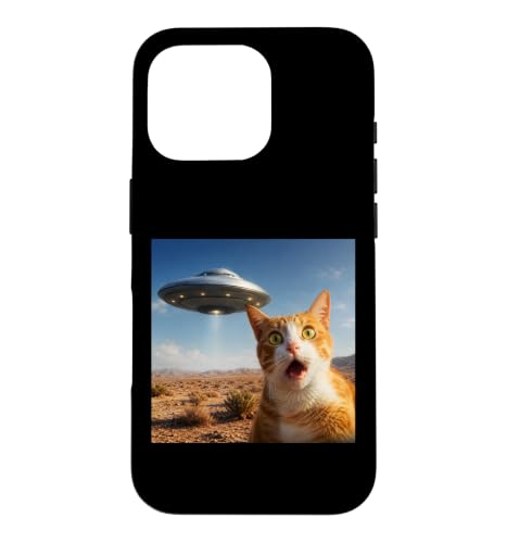 Funny Shocked Cat UFO Desert Alien Encounter Graphic �X�}�z�P�[�X iPhone 16 Pro �p