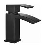 Design moderne et finition élégante : le robinet mitigeur carré mono VeeBath pour baignoire et lavabo avec bonde de vidage en noir mat dispose d'un design élégant et minimaliste avec une finition noire mate polie. Il améliore l'esthétique de toute salle de bain moderne tout en ajoutant une touche de sophistication.