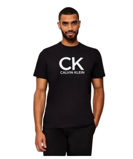 Mode von Calvin Klein & Tommy Hilfiger