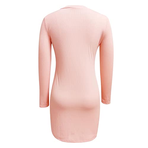 Robe tricotée décontractée à boutons sur les hanches et coupe cintrée sublime