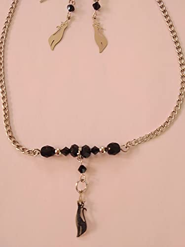 Parure chat en cadeau idéal avec son collier et boucles d'oreilles