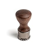 100% prodotto e assemblato in Italia|diametro 38mm. Fresa rotonda: diametro 65 mm. Taglierina rotonda|Semplice da pulire con un panno (i timbri non sono lavabili in lavastoviglie)|Garantito contro difetti di fabbricazione sotto 2 anni di garanzia (dalla data di acquisto) non copre i danni causati da un uso improprio.