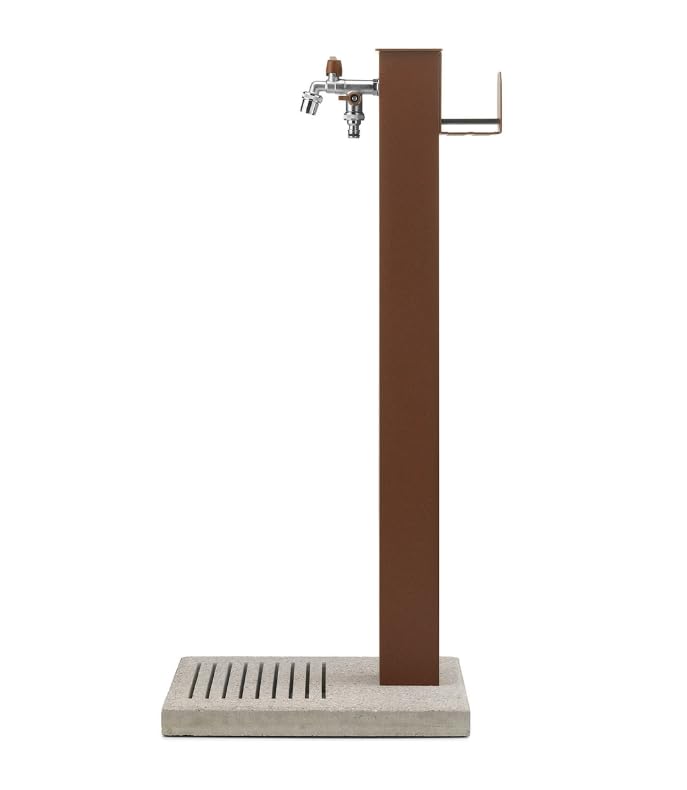 Belfer 42QRRB Fontana a Colonna con Base in Cemento Doppio Rubinetto Gancio Porta Gomma dell'Acqua Colore Ruggine