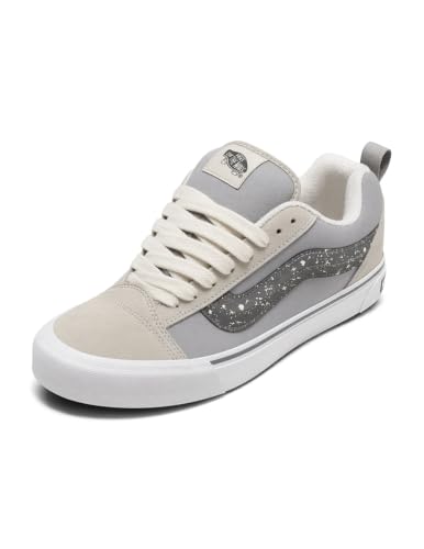 Image of Vans Unisex Adult Knu Skool Shoe - '90s Retro Puffy Low-Top Fashion Sneakers for Men & Women