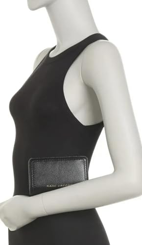 Marc Jacobs Black With Gold Hardware Groove Medium Bifold Women's Leather Wallet2