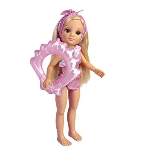 Nancy, un día de Verano, muñeca con Traje de baño, Flotador y Accesorios a Juego para niños y niñas a Partir de 3 años (Famosa 700016229)