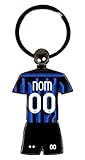Design Maillot & Short Inter Milan 2025-2026: Porte-clés inspiré de l’ensemble maillot et short domicile de l’Inter Milan, saison 2025-2026, pour les vrais passionnés de football italien.