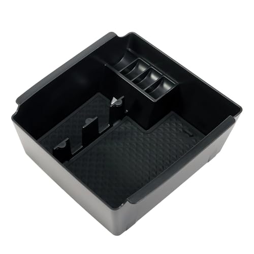 Progettato per comodità, il bracciolo dell'auto si inserisce direttamente nella base della console centrale e può essere installato con facilità.